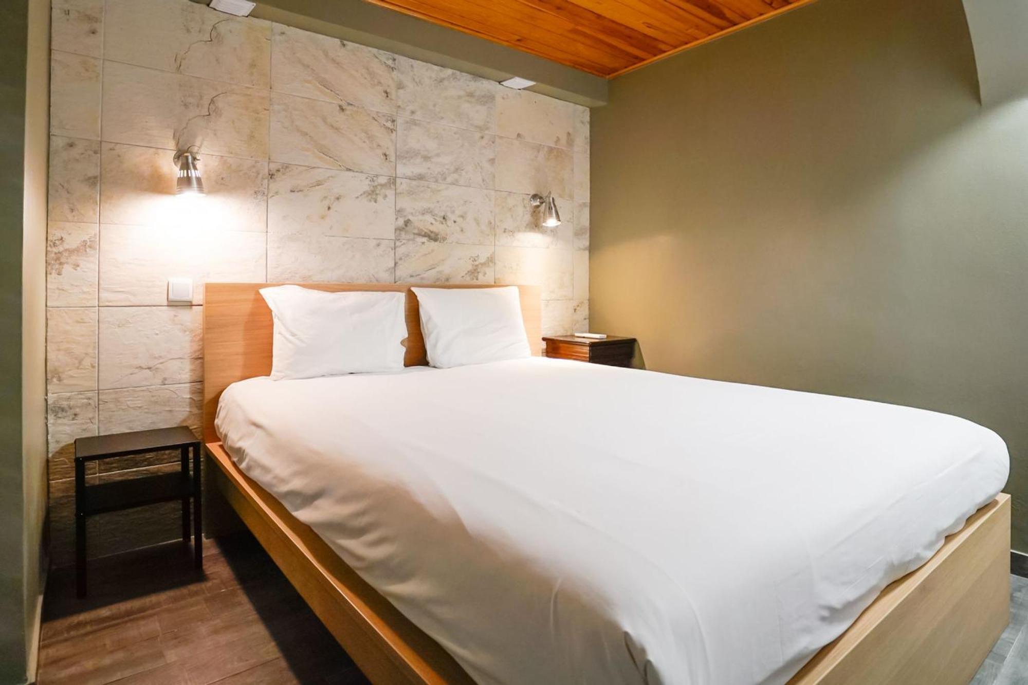 ליסבון Cosmopolitan Chiado Apartment By Lovelystay מראה חיצוני תמונה